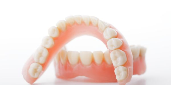 入れ歯のイメージ